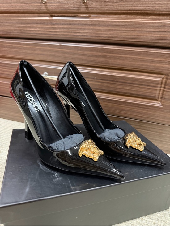 Versace Shoes - Versace Black Patent Leather Pointed Pumps with Gold Medusa